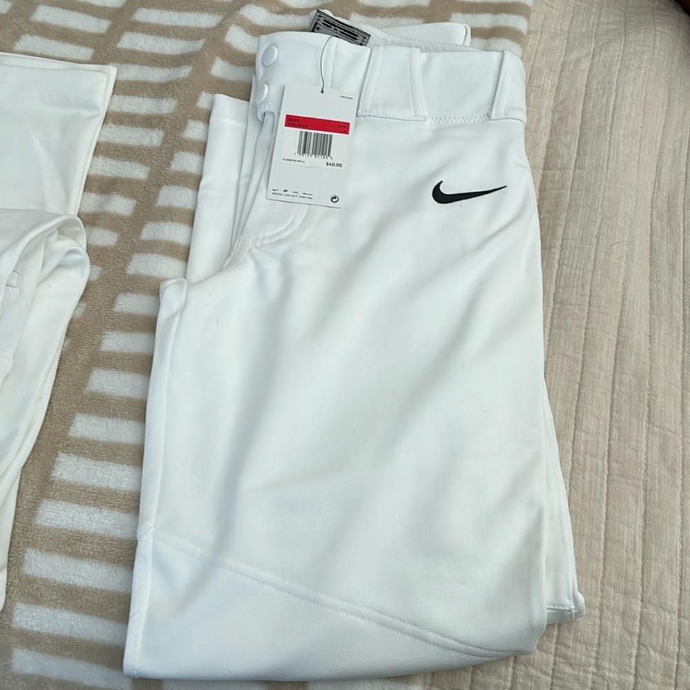 NIKE white boys, baseball pants size large
